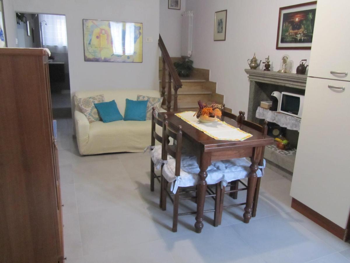 Casa Giuly Lejlighed Vivo dʼOrcia Eksteriør billede
